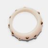 Armband med nitar
