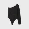 Asymmetrisk bodysuit med genomskinliga detaljer