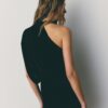Asymmetrisk draperad kort klänning