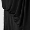 Asymmetrisk draperad kort klänning