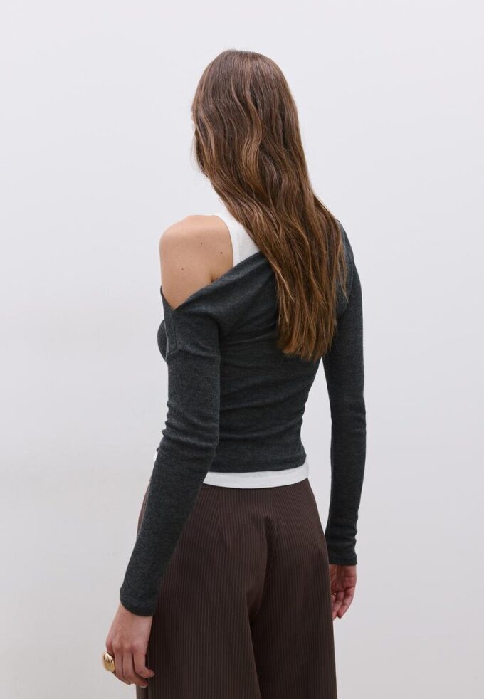 Asymmetrisk dubbel T-shirt Asymmetrisk dubbel T-shirt
