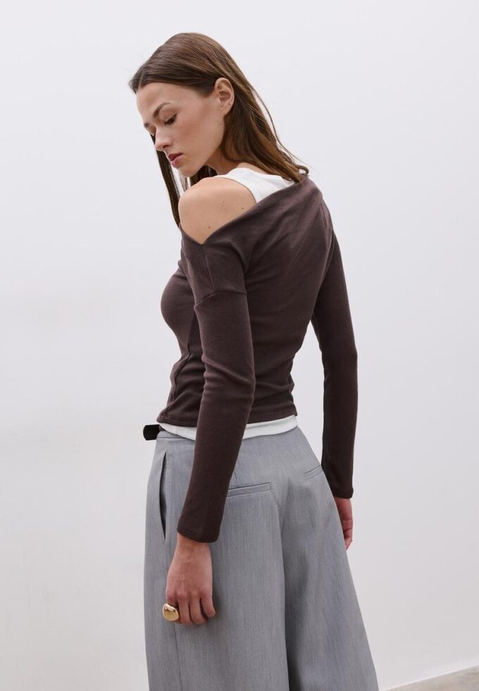 Asymmetrisk dubbel T-shirt Asymmetrisk dubbel T-shirt