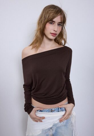 Asymmetrisk T-shirt i modal