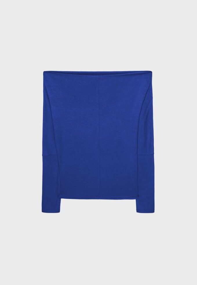 Asymmetrisk T-shirt i modal Asymmetrisk T-shirt i modal