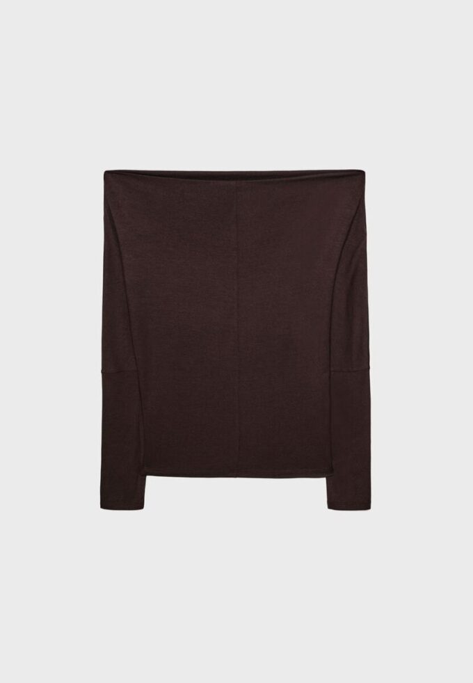 Asymmetrisk T-shirt i modal Asymmetrisk T-shirt i modal