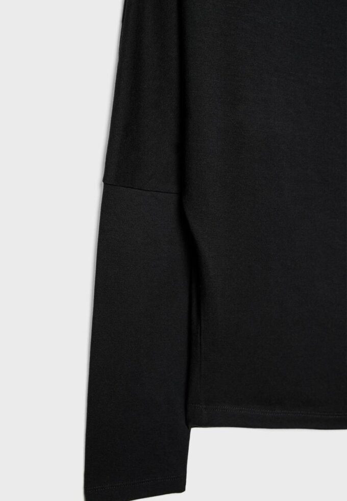 Asymmetrisk T-shirt i modal