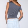 Asymmetrisk T-shirt med knappar Asymmetrisk T-shirt med knappar