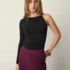 Asymmetrisk T-shirt med metallspänne