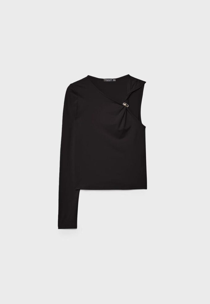 Asymmetrisk T-shirt med metallspänne