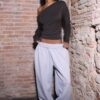 Asymmetrisk T-shirt med nitar