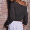 Asymmetrisk T-shirt med nitar