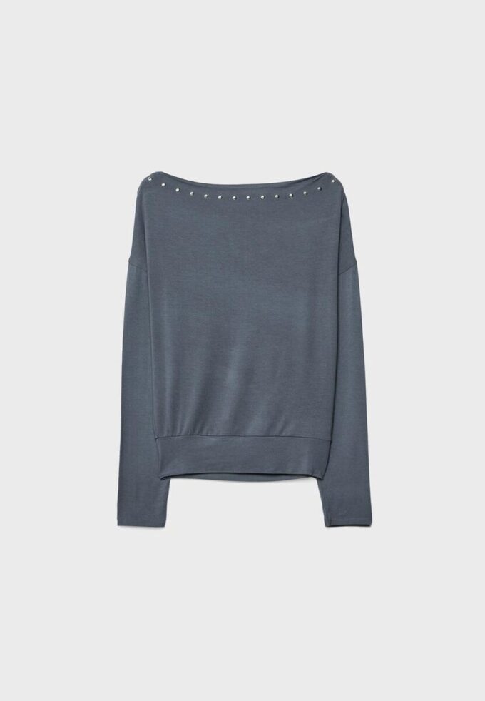 Asymmetrisk T-shirt med nitar
