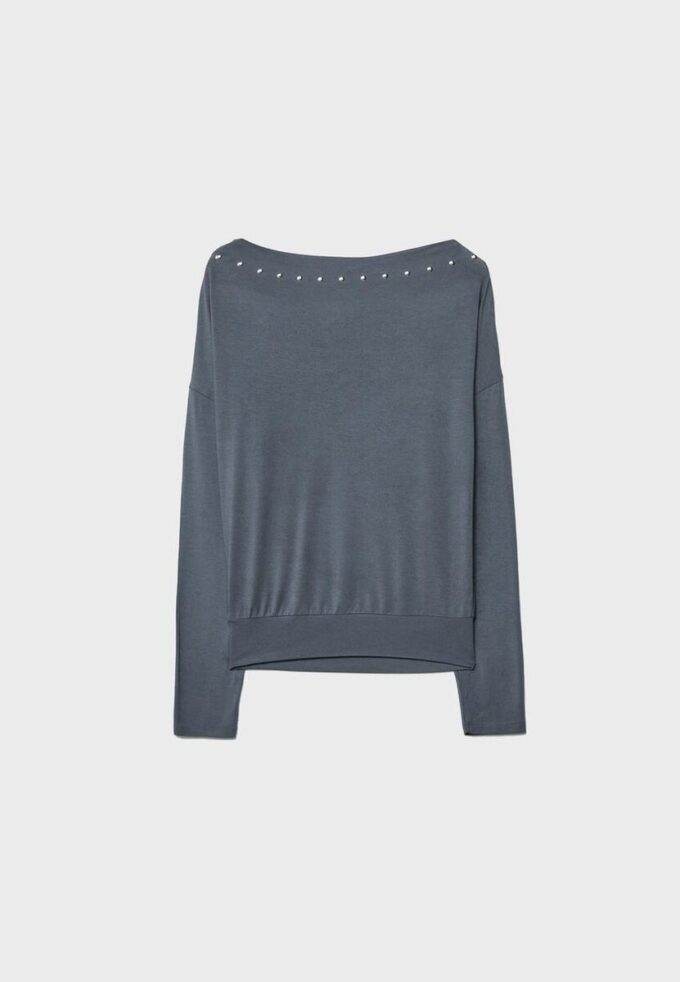 Asymmetrisk T-shirt med nitar