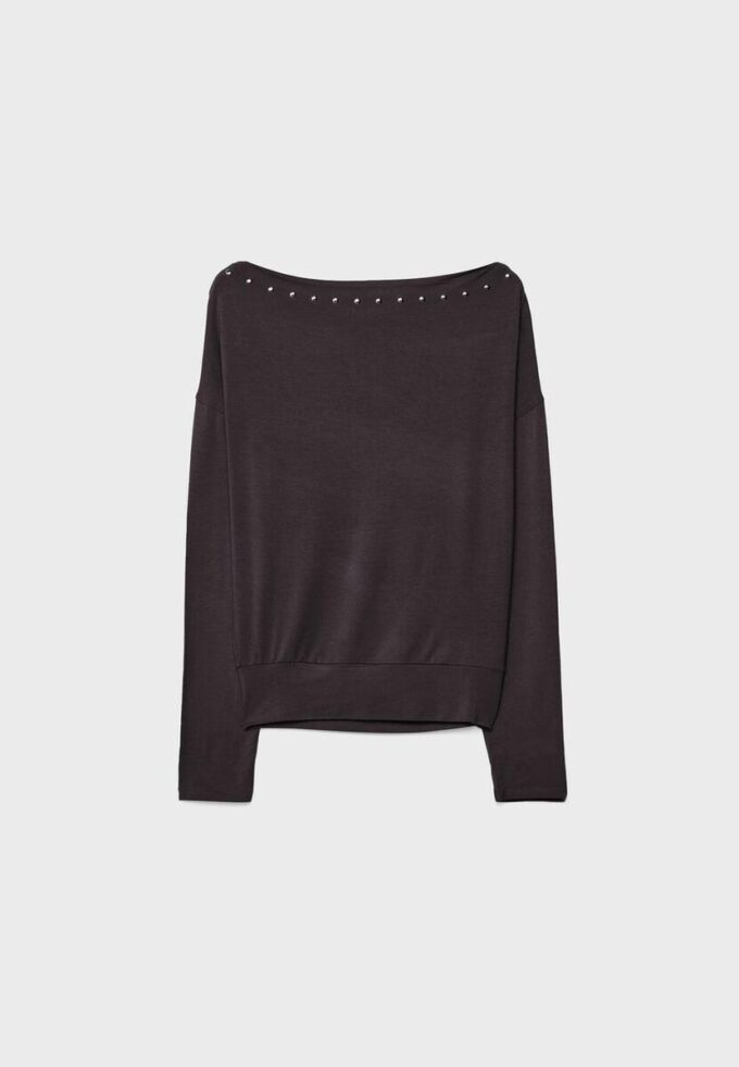 Asymmetrisk T-shirt med nitar
