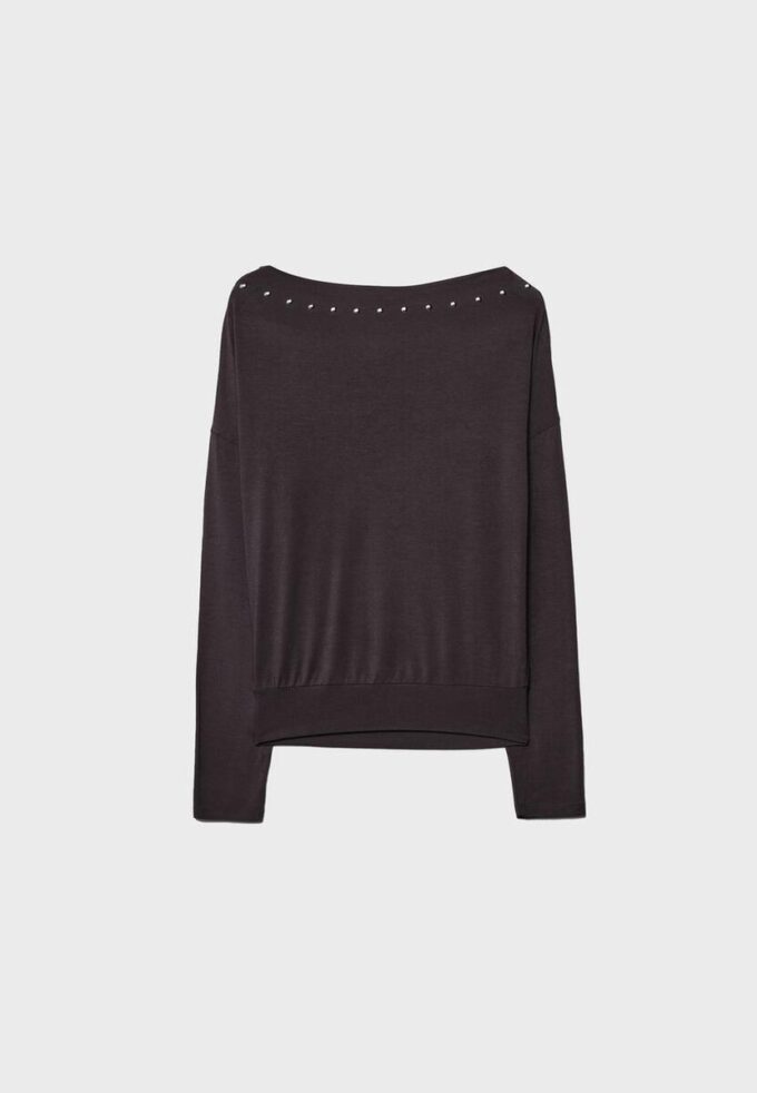 Asymmetrisk T-shirt med nitar