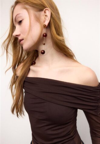 Asymmetrisk tyll-T-shirt