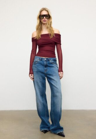 Asymmetrisk tyll-T-shirt