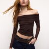 Asymmetrisk tyll-T-shirt