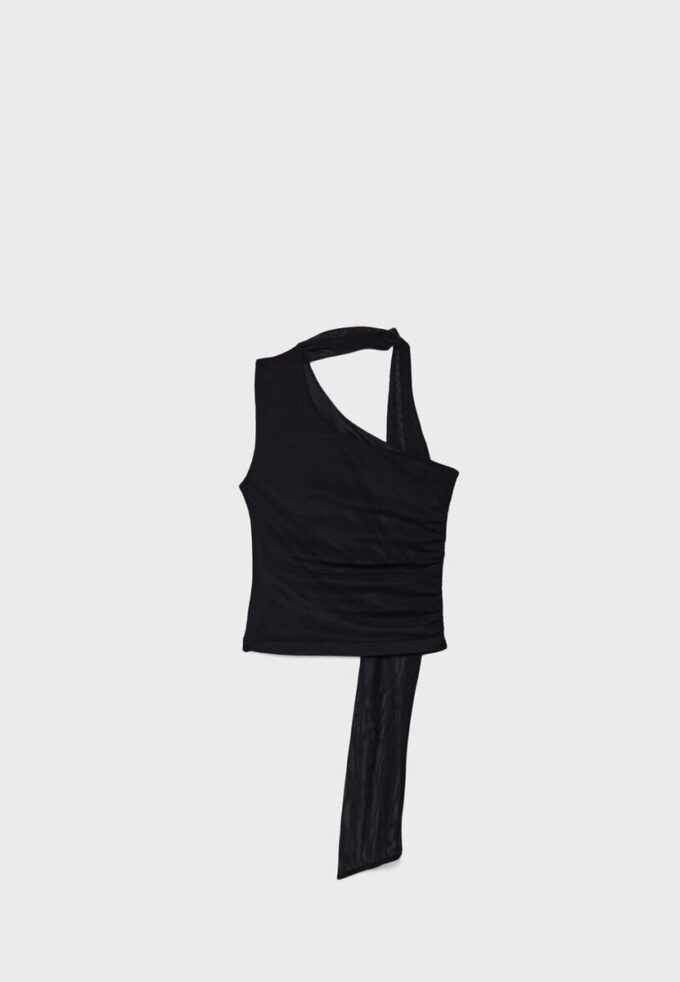 Asymmetrisk tylltoppar med scarf Asymmetrisk tylltoppar med scarf