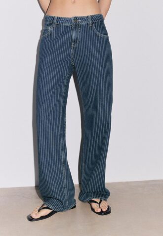 Baggy-jeans med randigt mönster och medelhög midja
