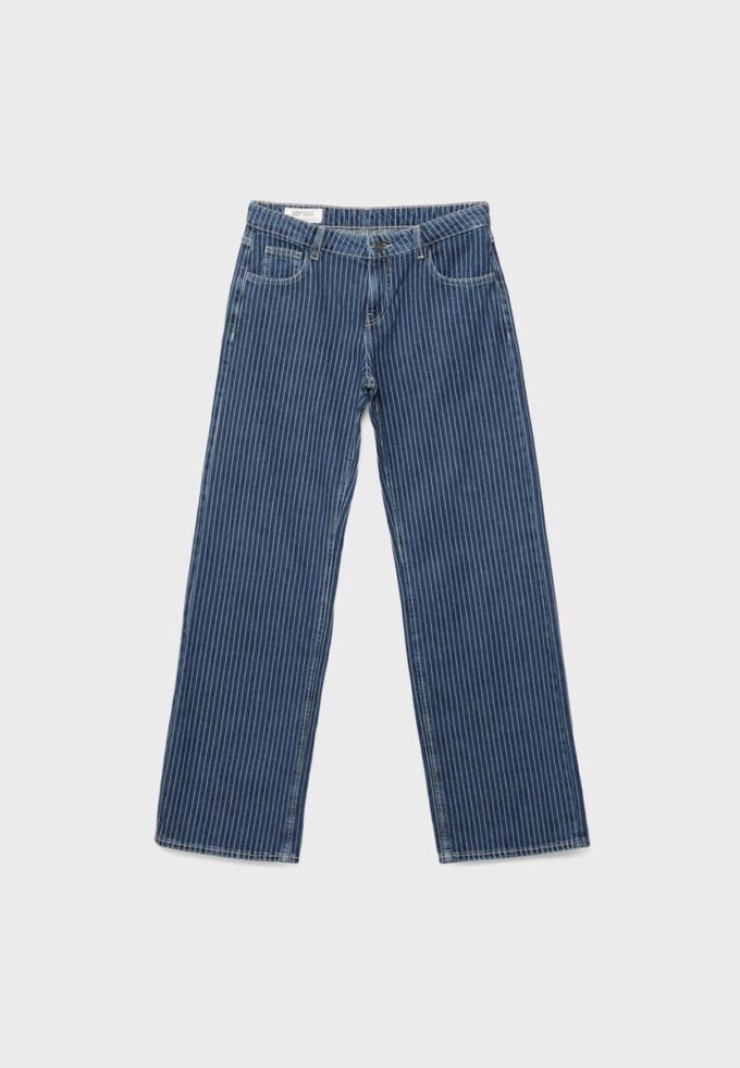 Baggy-jeans med randigt mönster och medelhög midja Baggy-jeans med randigt mönster och medelhög midja