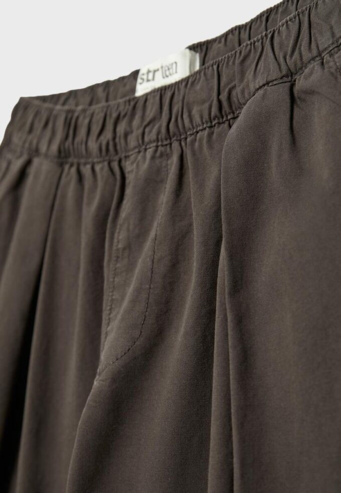 Barrel-byxor i poplin med stoppare Barrel-byxor i poplin med stoppare