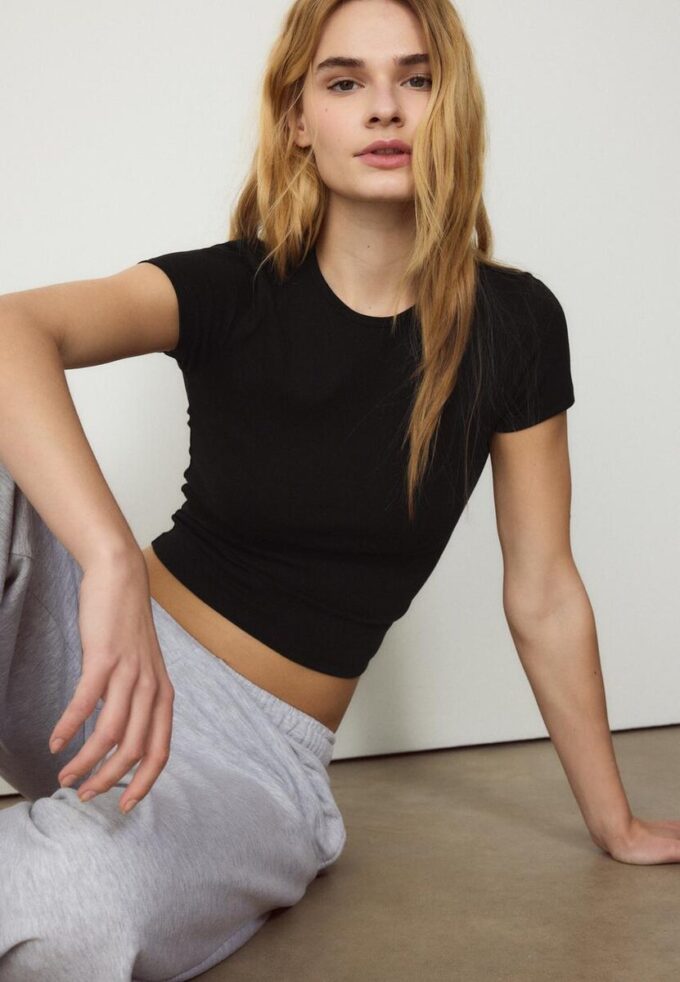 Basic Slim Fit T-shirt