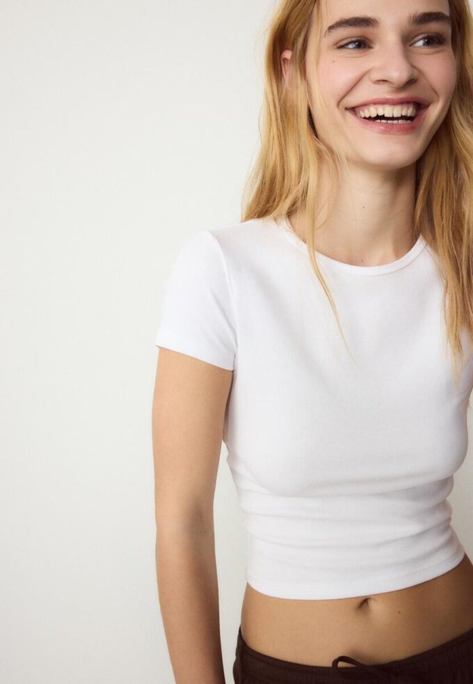 Basic Slim Fit T-shirt