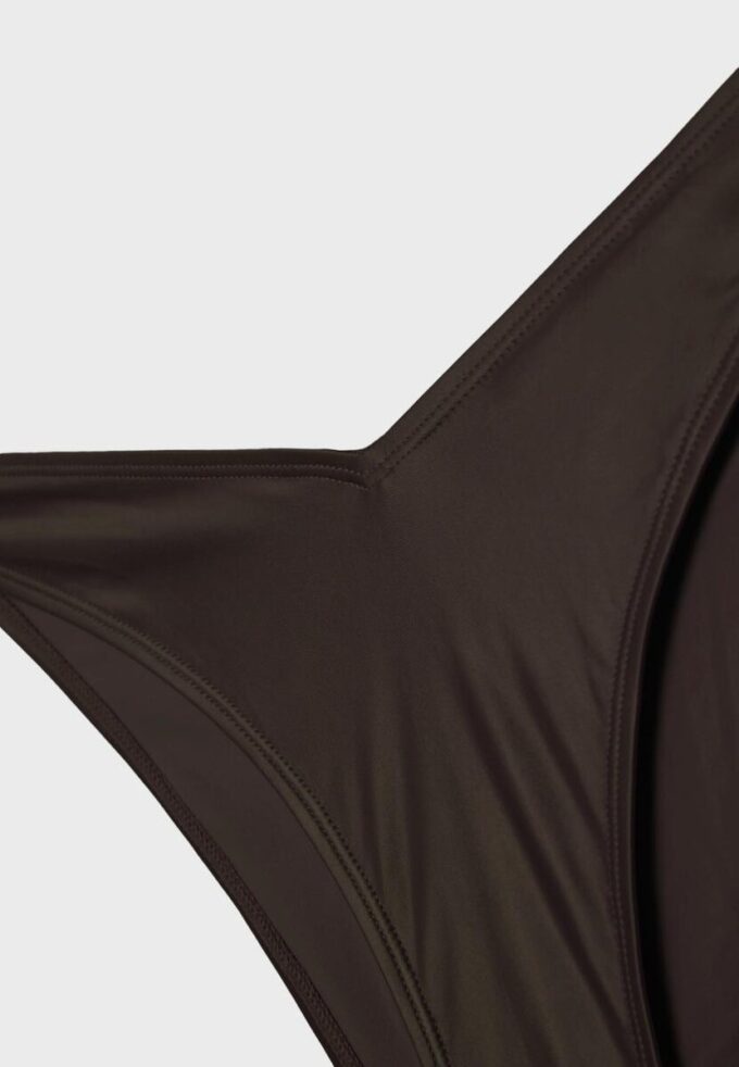 Basplagg brasilianska bikinitrosor i satin