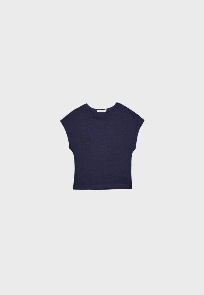Basplagg med figursydd kort T-shirt