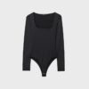 Bodysuit i polyamid med fyrkantig halsringning