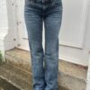 Bootcut-jeans med låg midja