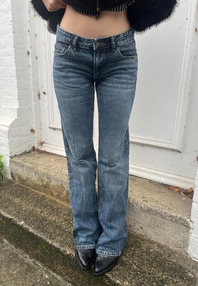 Bootcut-jeans med låg midja