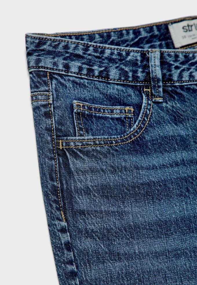 Bootcut-jeans med låg midja