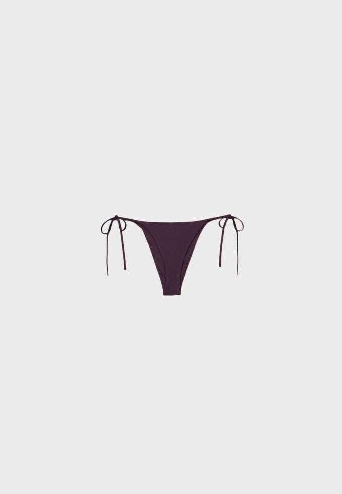 Brasilianska bikinitrosor i satin Brasilianska bikinitrosor i satin
