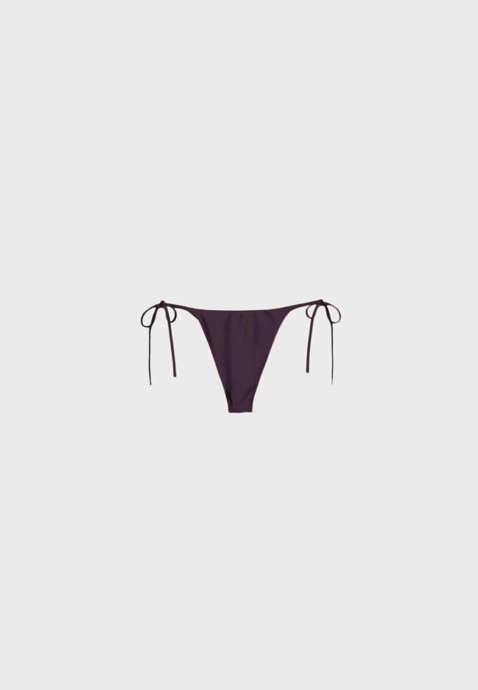 Brasilianska bikinitrosor i satin Brasilianska bikinitrosor i satin