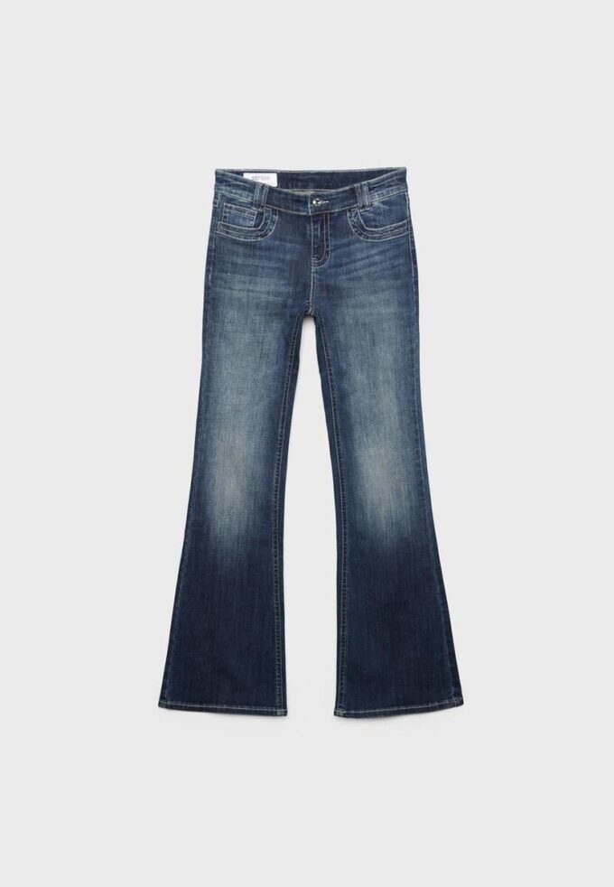 Broderade bell bottom-jeans med fickor