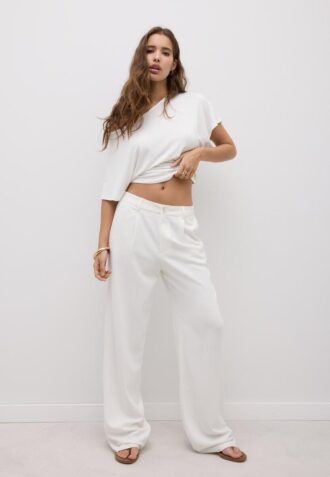 Byxor med raka ben i linne-look