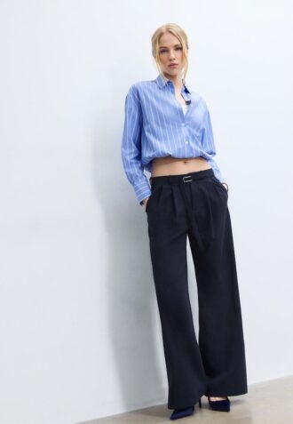 Byxor med Wide Leg och spänndetaljer