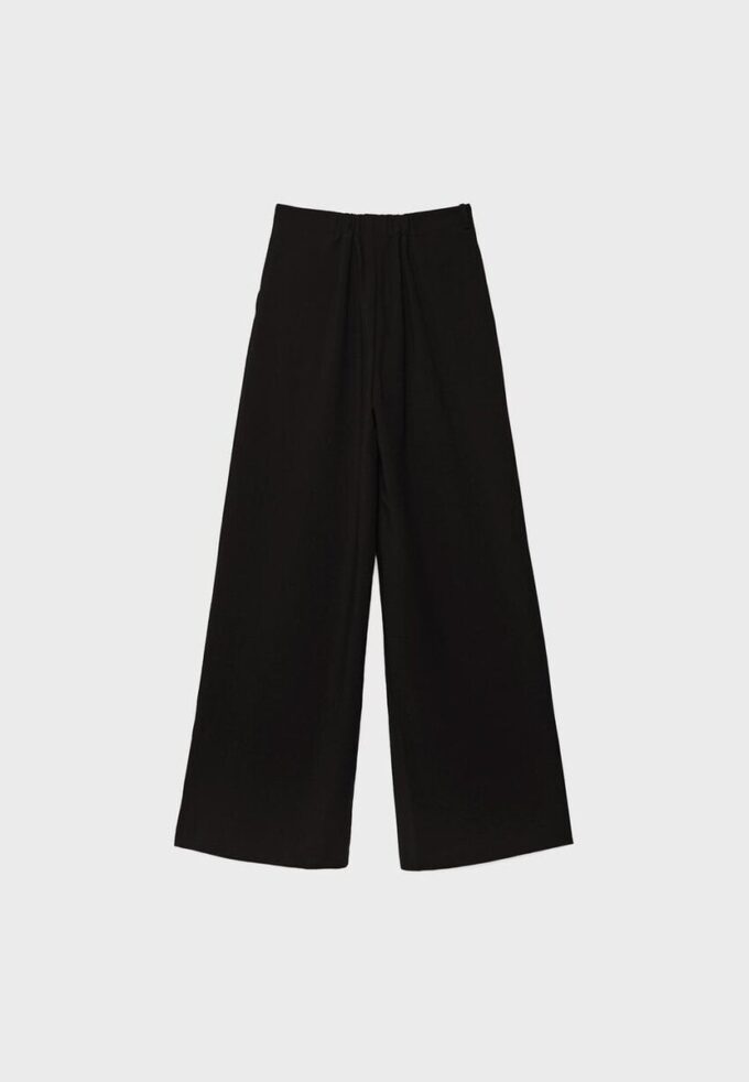 Byxor med Wide Leg och spänndetaljer