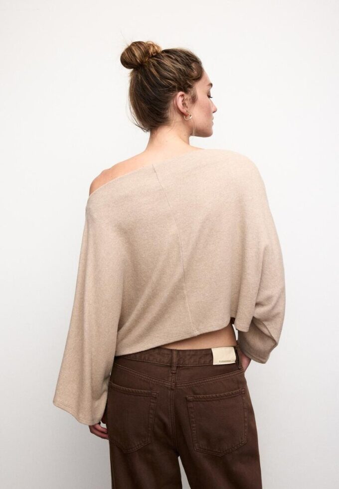 Cape-top med båthals