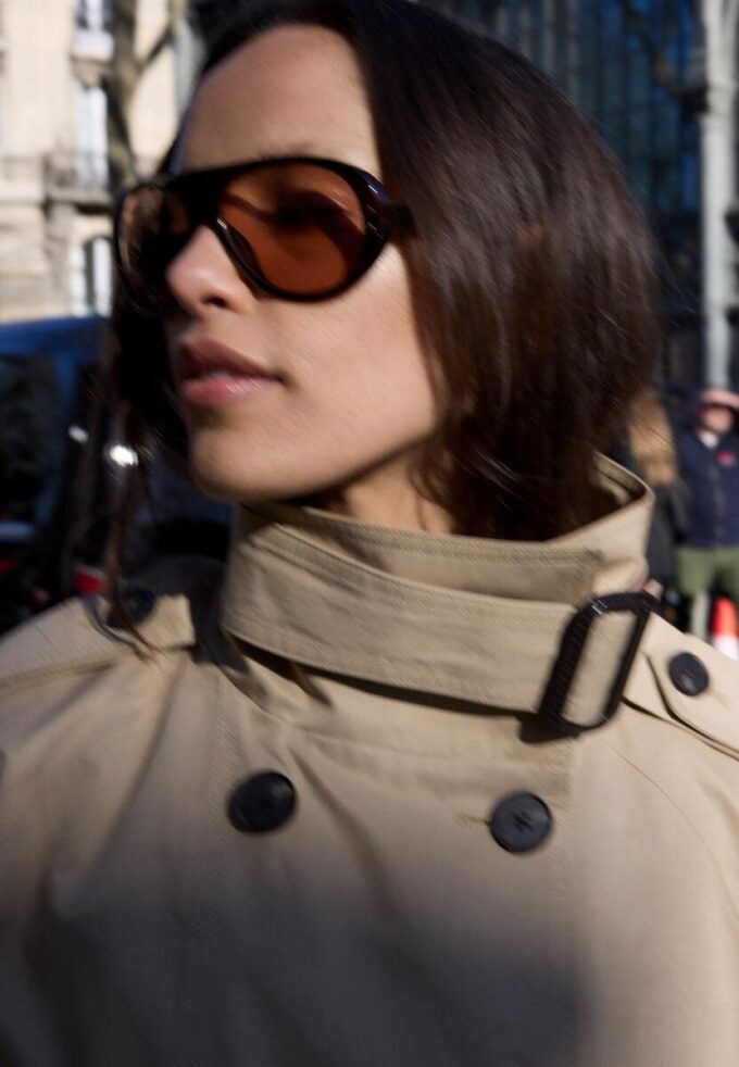 Cape-trenchcoat