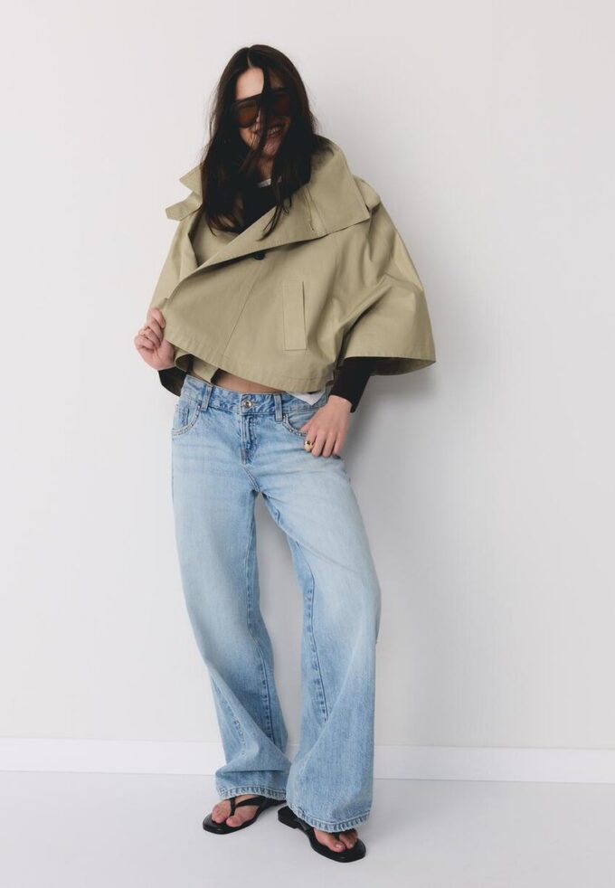 Cape-trenchcoat