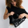Crossbody-väska i konstläder