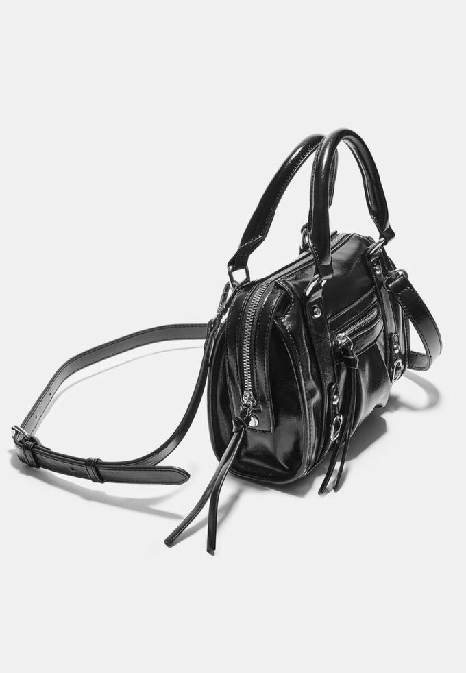 Crossbody-väska i konstläder