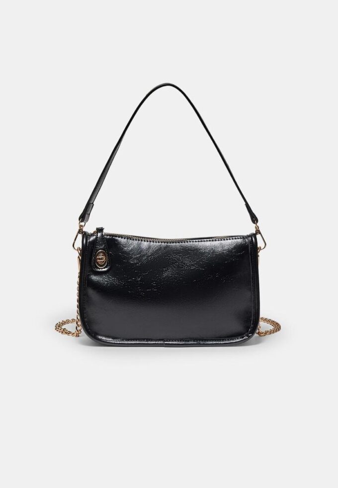 Crossbody-väska med flera bäralternativ