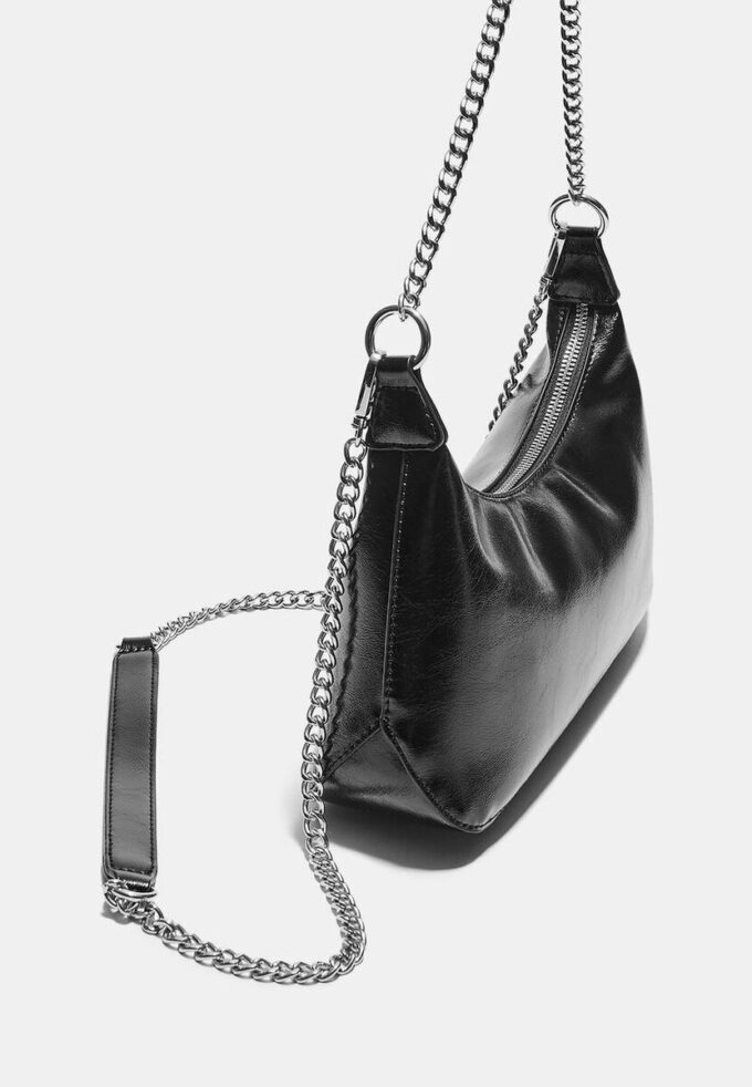Crossbody-väska med kedjor