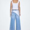 Culotte-jeans med scarf-detalj Culotte-jeans med scarf-detalj