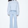 D04 Lågmidjade Flared jeans