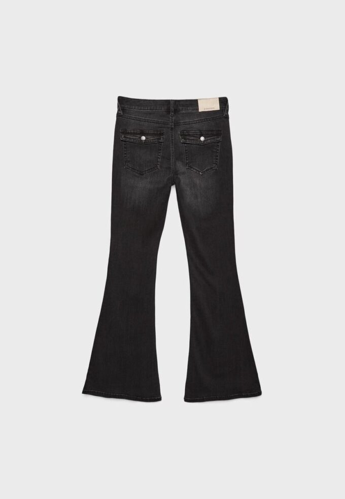 D04 Lågmidjade Flared jeans D04 Lågmidjade Flared jeans